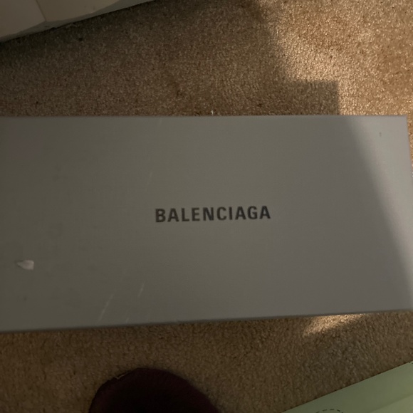 Balenciaga fur slides - Picture 1 of 4